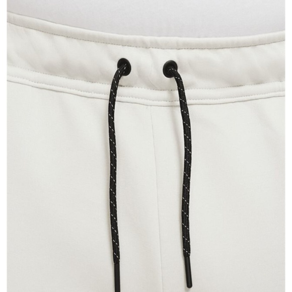 Nike Sportswear Tech Fleece Pant - Picture 5 of 7